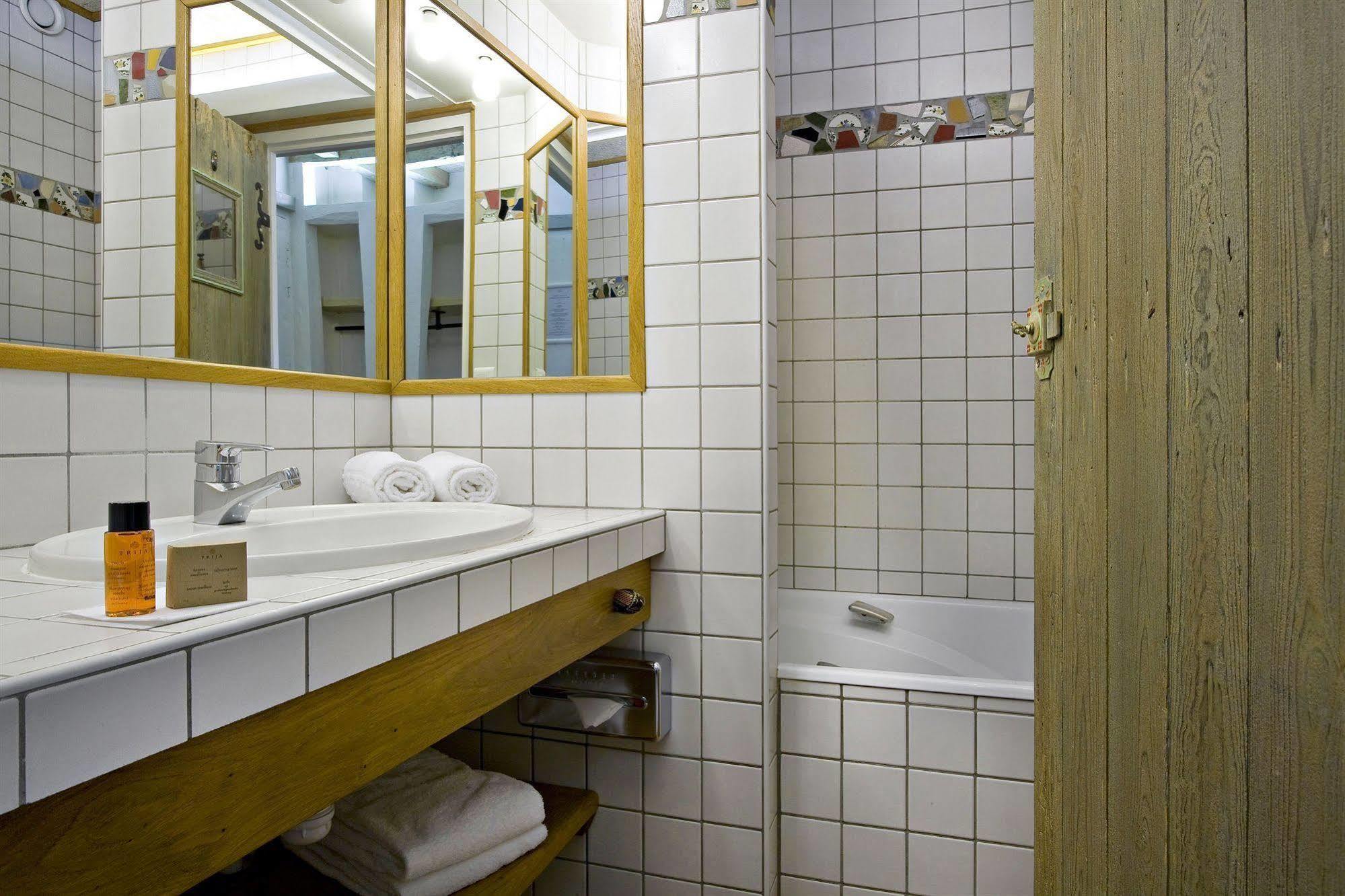 Relais Du Bois Saint Georges - Hotel De Charme Saintes Εξωτερικό φωτογραφία